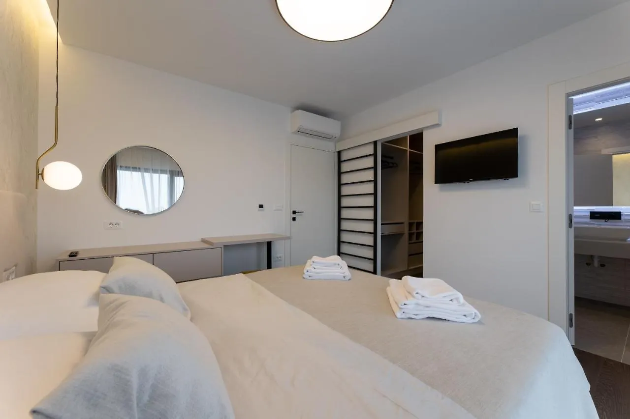 Villa Duje Kastel Stari Croatia